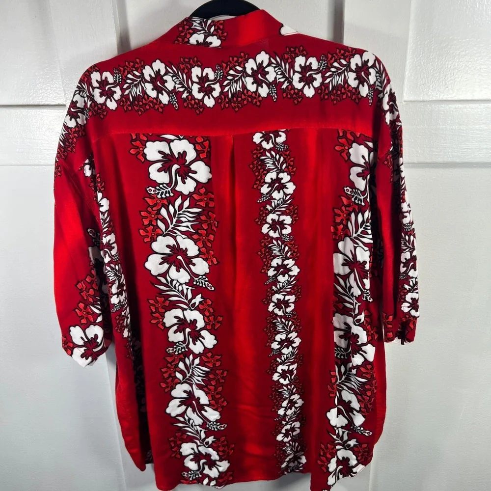 Champagnes Mens XXL Red Floral Hibiscus Rayon Hawaiian Button Up Shirt Thailand